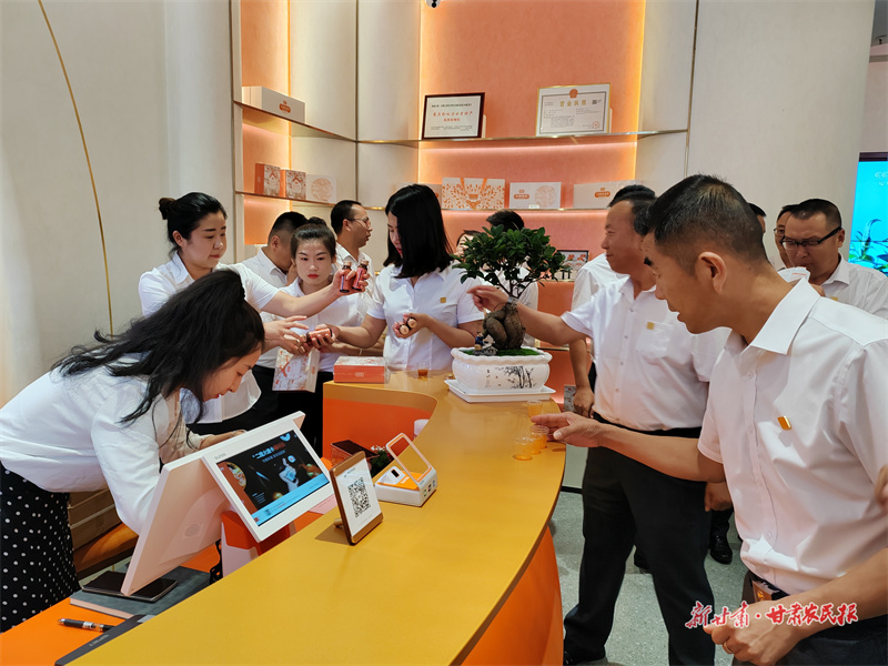 1689651143750560.jpg GetAttachment (5).jpg