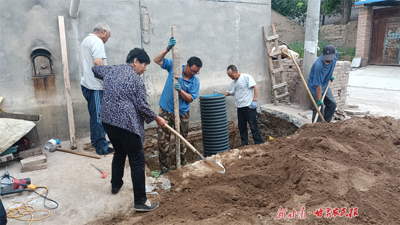 1693385058124647.jpg GetAttachment (1).jpg