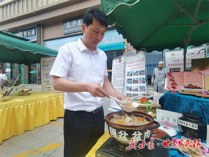 f7b26f069546b653bb65de883bc64e3