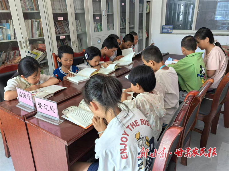 1fc9ea1a-866b-456e-a78b-3beb8b81f262_l.jpg