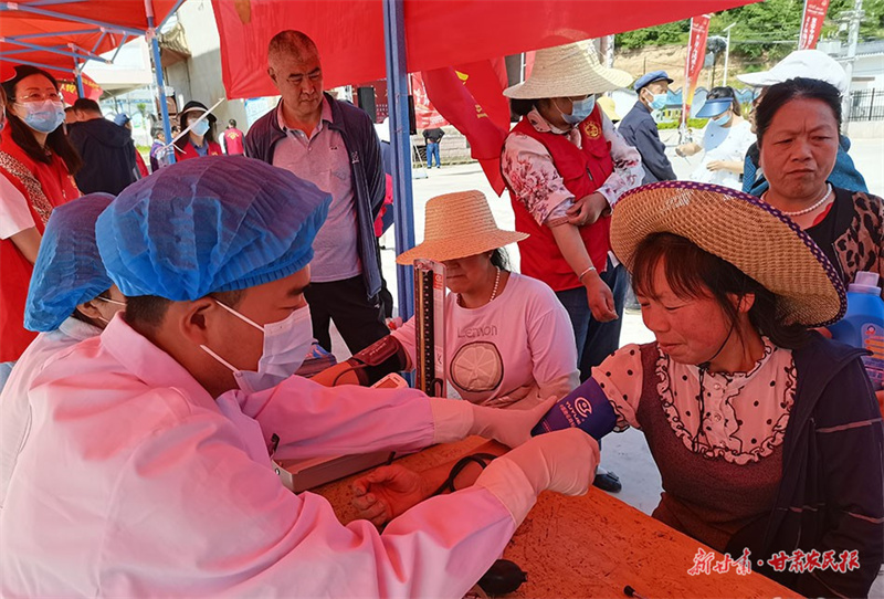 秦州区:2022年&ldquo;三下乡&rdquo;暨&ldquo;六个100&rdquo;文明践志愿服务示范活动启动