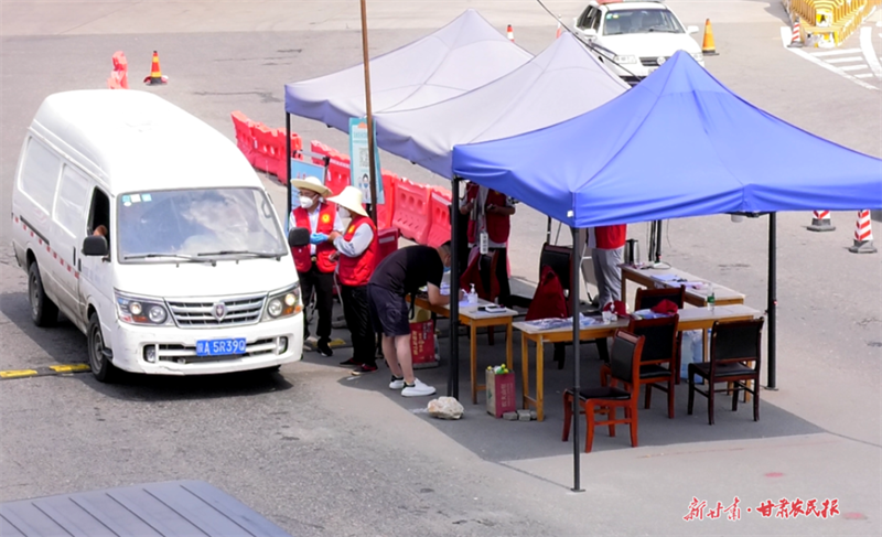 麦积区：坚决守好高速出入口 把好疫情防控&ldquo;输入关&rdquo;