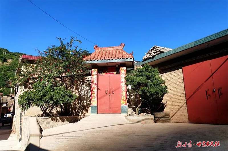 麦积区伯阳镇南集村：光影间的美丽乡村画卷