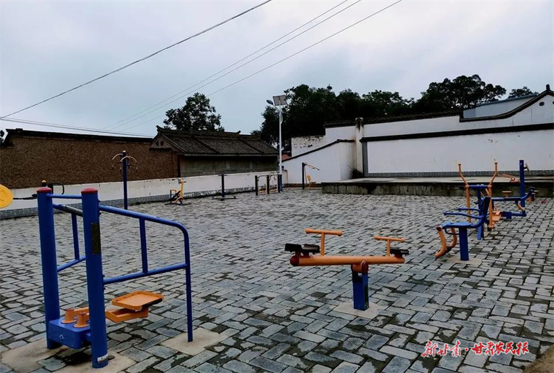 麦积区五龙镇温家坪村：改善人居环境 打造美丽乡村