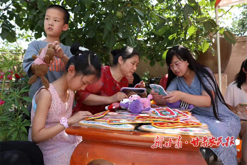 任艳艳:让非遗&ldquo;花开&rdquo;乡村振兴路