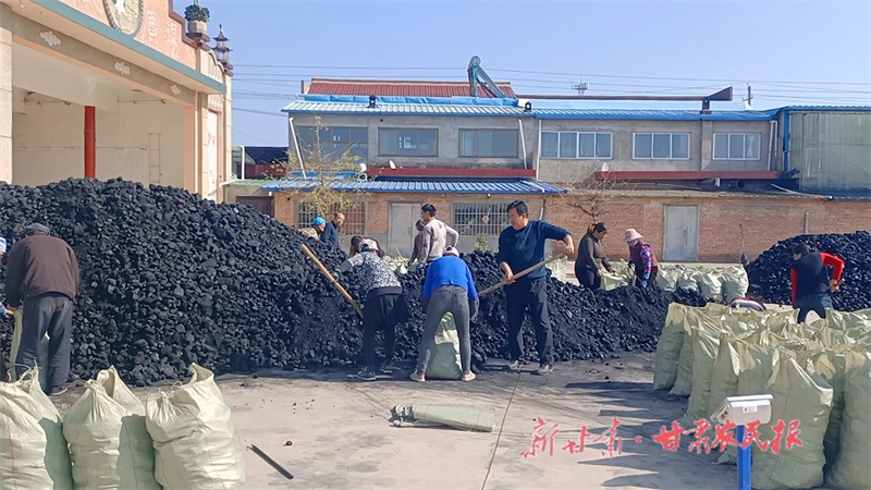 崇信：2653吨，4012户！&ldquo;平价暖心煤&rdquo;解决群众燃&ldquo;煤&rdquo;之急