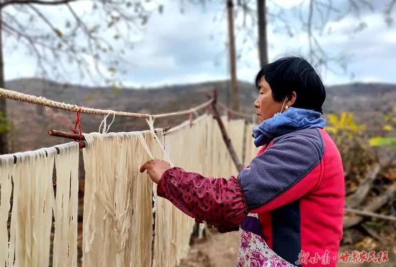 麦积区五龙镇小窑村：让舌尖上的传承助推经济发展