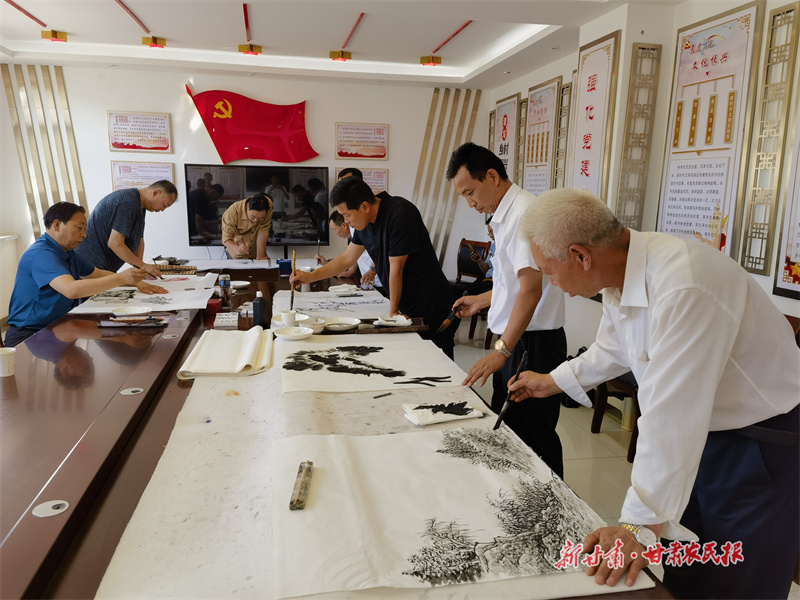 ​庄浪：“文化下乡”为和美乡村添“活”力