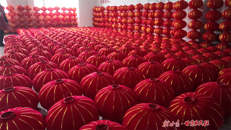 庄浪宫灯产销旺