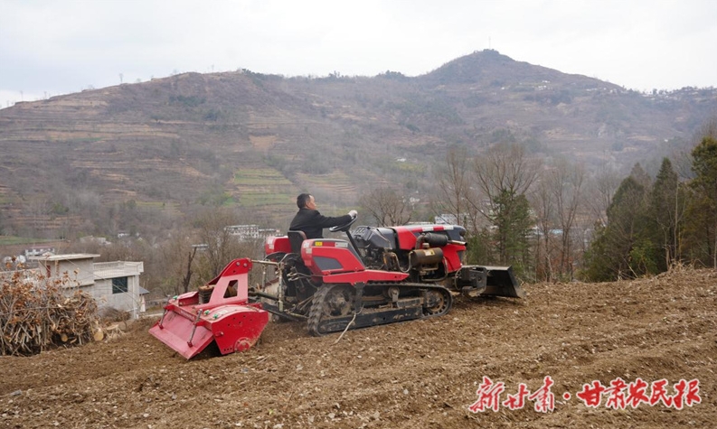 康县：科技助力春耕生产跑出“加速度”