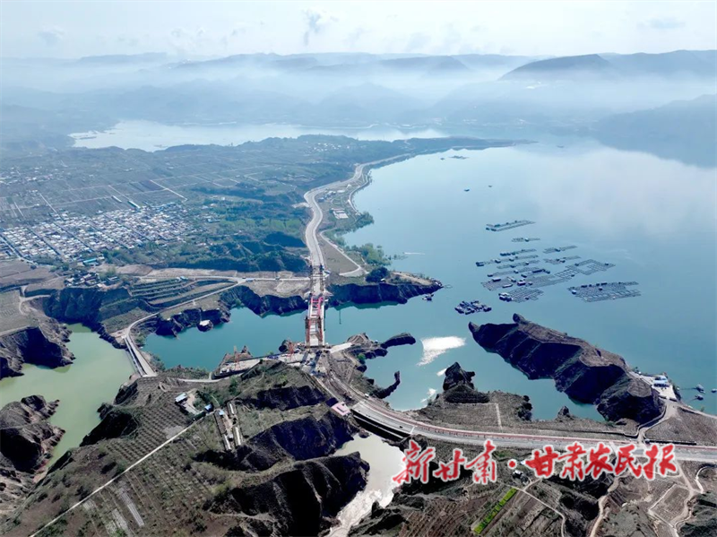 “蓝色黄河·阳光永靖”完美收官
——敦煌萃酒携手媒体及网络达人采风活动