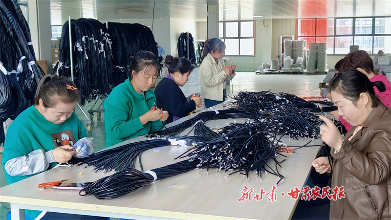 电子线材加工车间