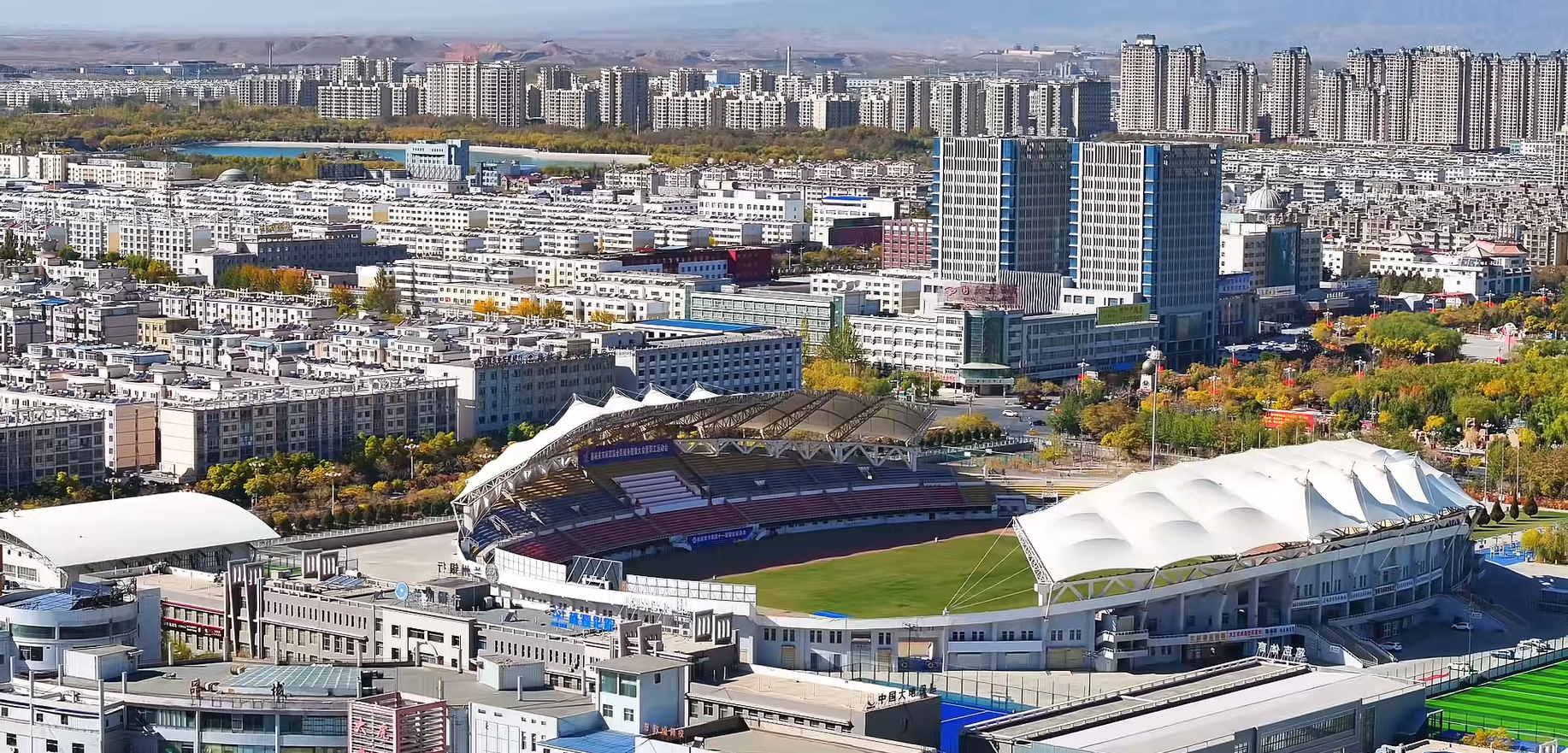 一条视频带你了解被吐槽的嘉峪关究竟有多美......

​