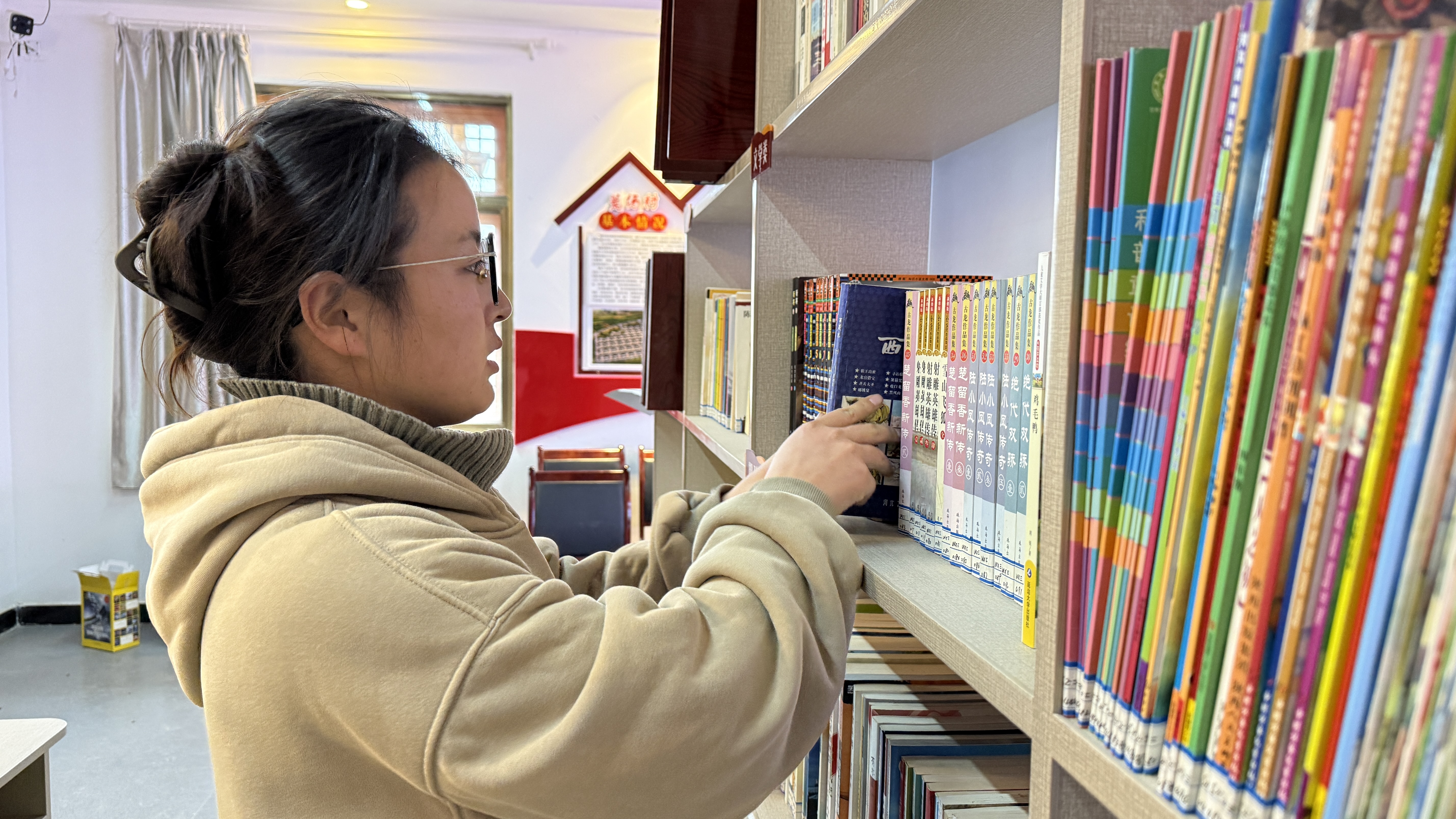 泾川：乡风文明“绽新机” 农家书香“润心田”