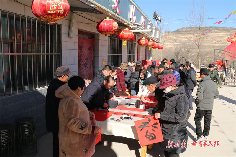 静宁：农村小广场 文化大阵地