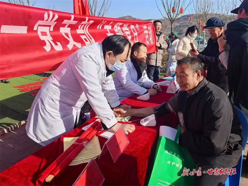 【爱心角】华亭：“三下乡”情暖乡村 文明实践温润民心