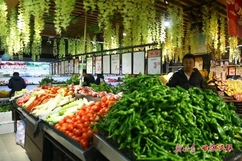 冬季蔬菜争“鲜”上市