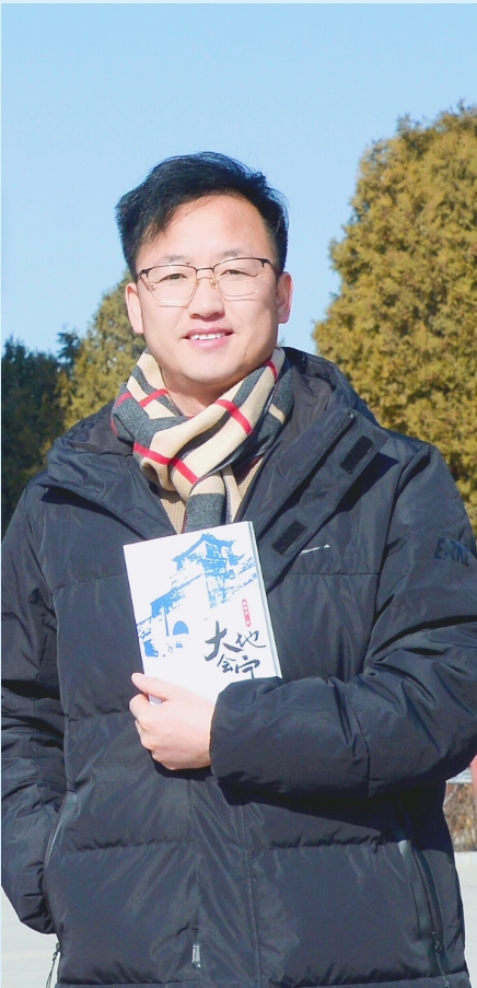 会宁本土作家张伟军&ldquo;还愿之书&rdquo;《大地会宁》出版发行