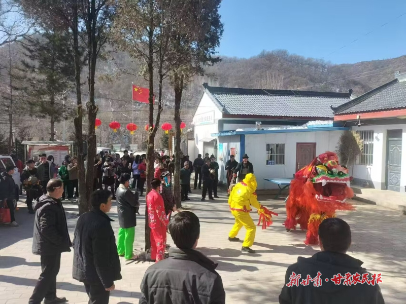 华亭策底镇：社火里的文化&ldquo;盛宴&rdquo;