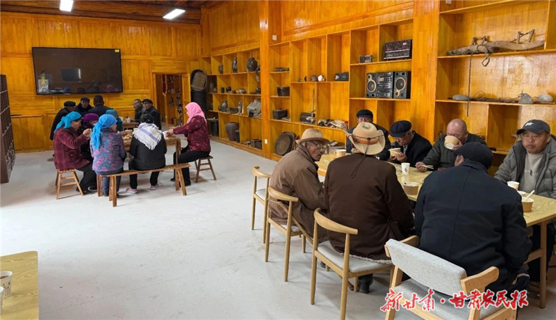 天祝:春满菊花村 情暖夕阳红