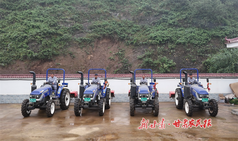 华亭：田间地头农事忙