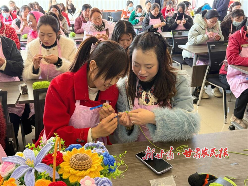 华亭：不负春光“抢进度”奏响发展“奋进曲”