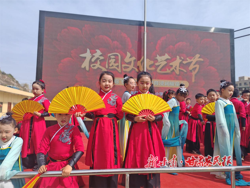 双减&rdquo;赋能，美育领航&mdash;&mdash;兰州市城关区西北新村小学2025年艺术节绽放多彩育人新篇章