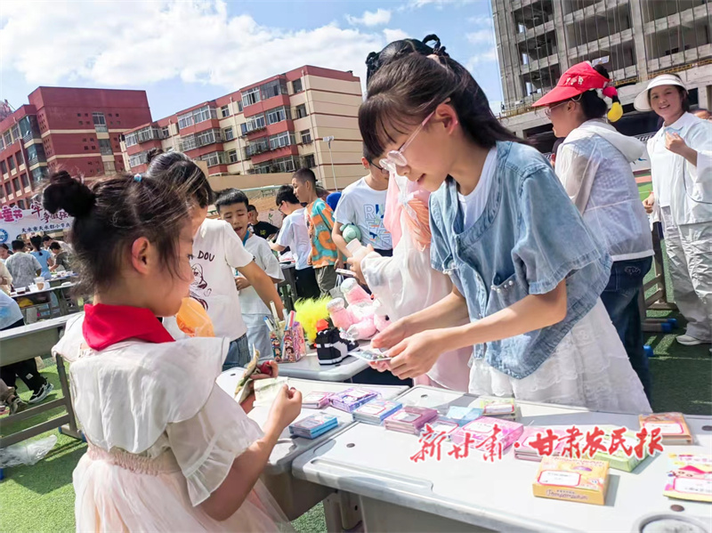 秦州区：突出素质教育特色 焕发校园勃勃生机

