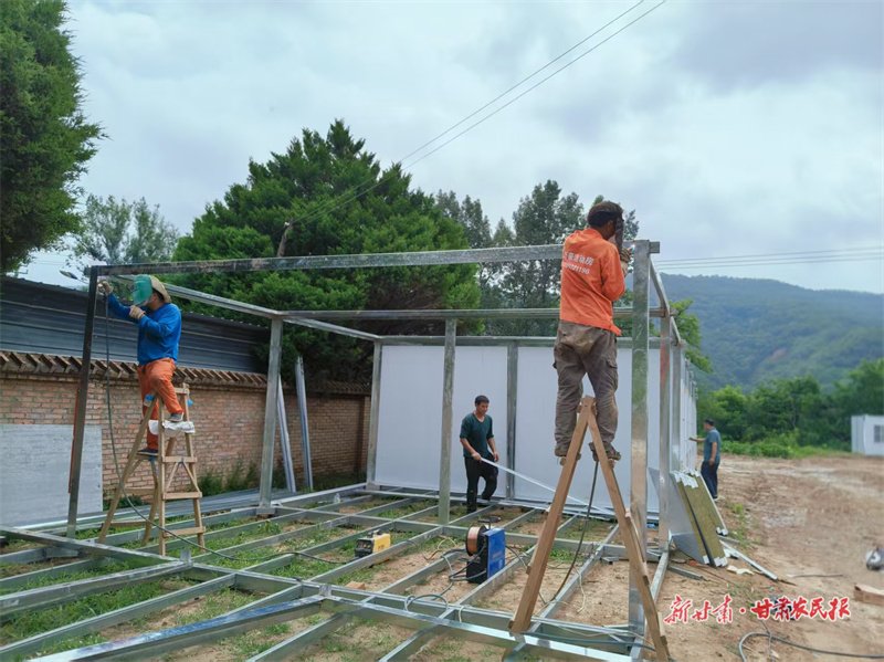 灵台："生产周转房"暖民心
