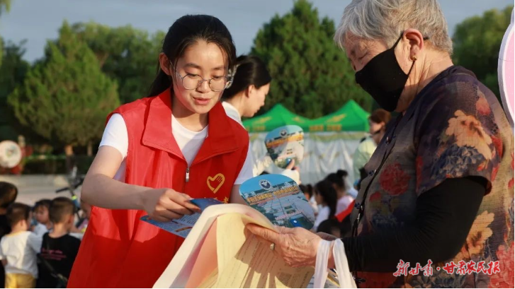 金塔县：逛“集市”享“文明” 文化惠民进万家