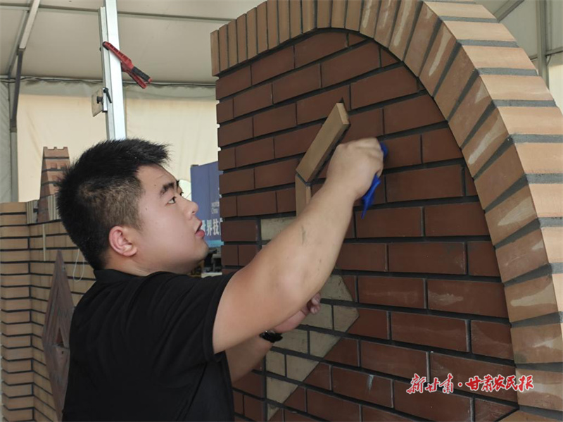 毫厘之间见匠心&mdash;&mdash;甘肃金昌技师学院选手王嘉树积极备战第三届全国职业技能大赛