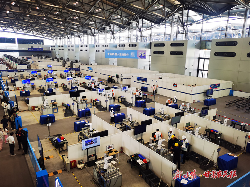 【技能照亮前程】陇原匠星&ldquo;竞&rdquo;绽中原&mdash;&mdash;第三届全国职业技能大赛上的甘肃风采