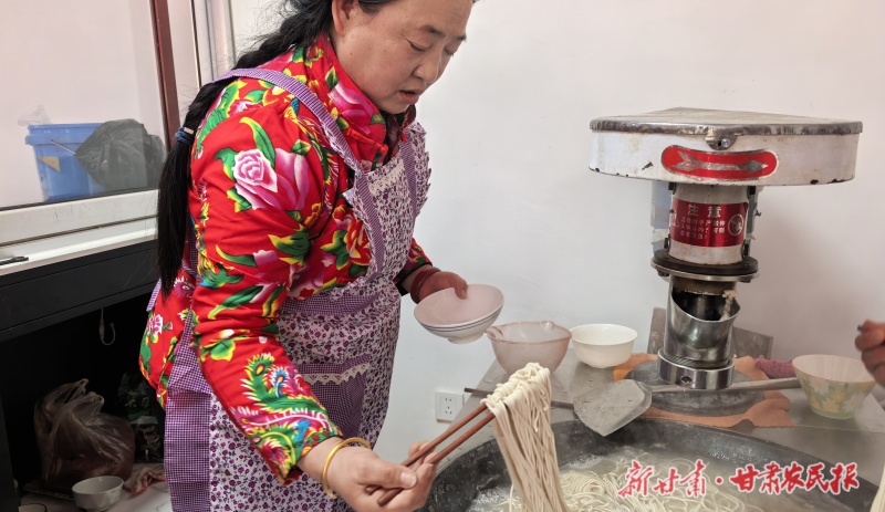 李红霞：&ldquo;小厨作坊&rdquo;解锁乡村振兴&ldquo;舌尖密码&rdquo; 