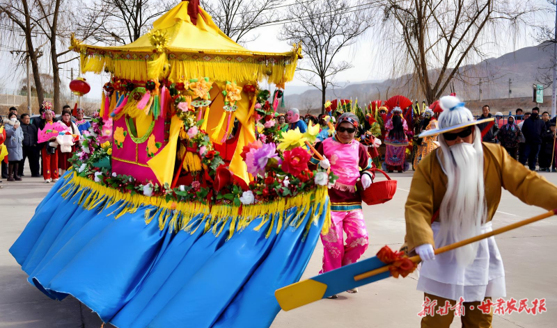 开启新春的红火年味