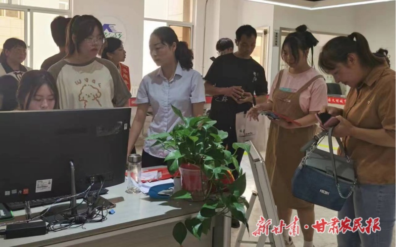 康县：政务服务跑出便民&ldquo;加速度&rdquo;